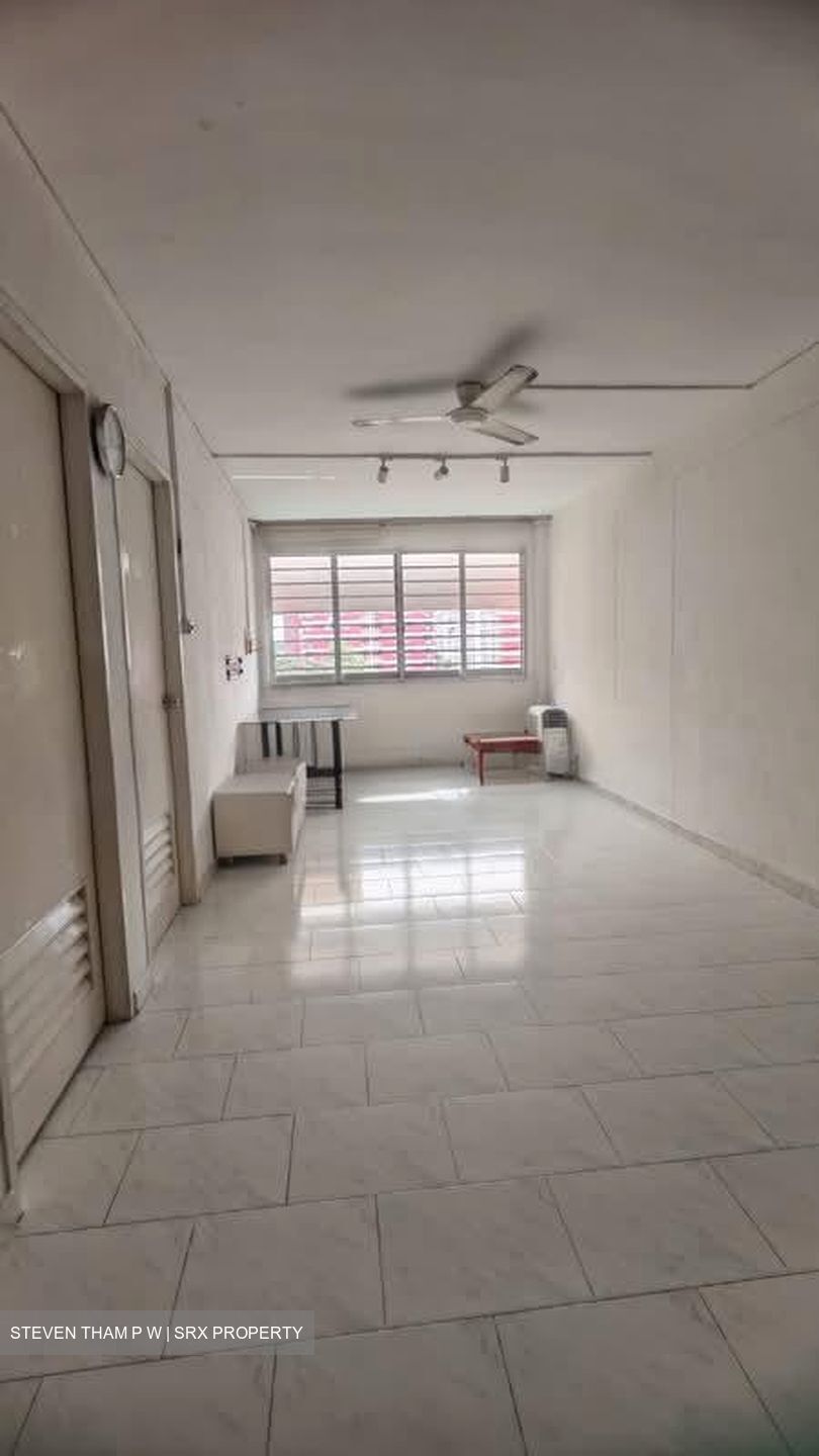Blk 4 Toh Yi Gardens (Bukit Timah), HDB 4 Rooms #543040061